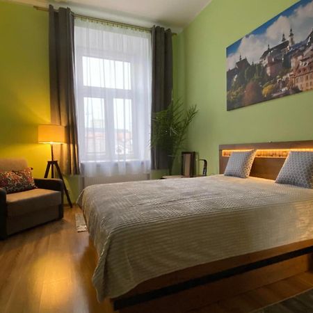 Lublinbnb - Exclusive Family Apartment ------ In The Heart Of Lublin -------------------------------- Bedroom & Living Room & Kitchen Экстерьер фото