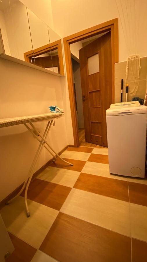Lublinbnb - Exclusive Family Apartment ------ In The Heart Of Lublin -------------------------------- Bedroom & Living Room & Kitchen Экстерьер фото