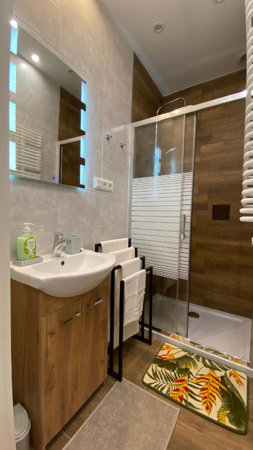 Lublinbnb - Exclusive Family Apartment ------ In The Heart Of Lublin -------------------------------- Bedroom & Living Room & Kitchen Экстерьер фото
